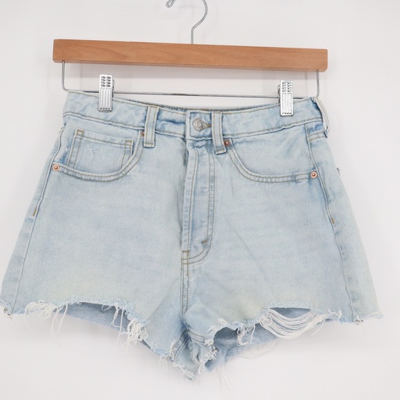 wild fable Pants - Wild Fable Womens High Rise Distressed Denim Shorts Light Wash Blue Size 2
